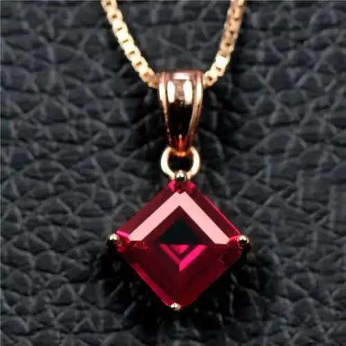 正方形红宝石吊坠纯银项链坠子血红彩宝颈饰锁骨颈饰