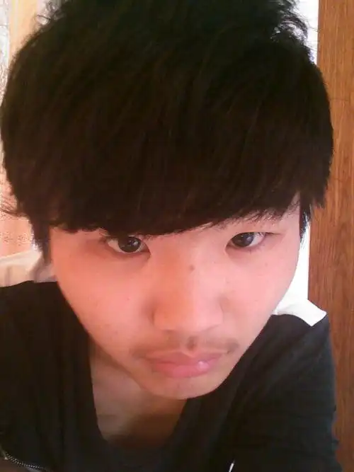 这个男生长的怎么样. 素颜.非本人.适合当男友不.