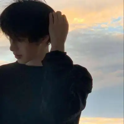 姐姐的小奶狗真人帅哥头像最新版 微信超火的00后小奶狗男生头像_男生