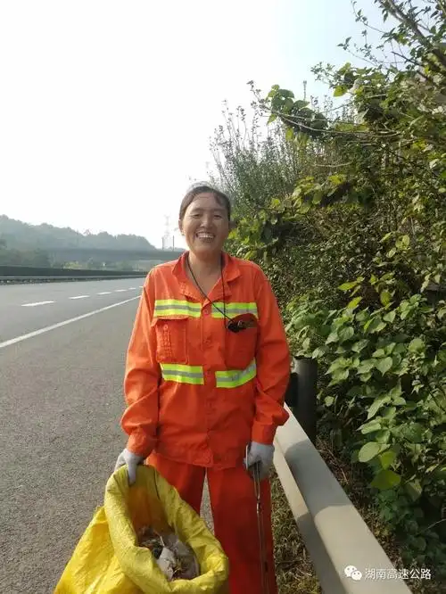 最美高速笑脸43弹素面朝天或妆容精致微笑的你们都很美