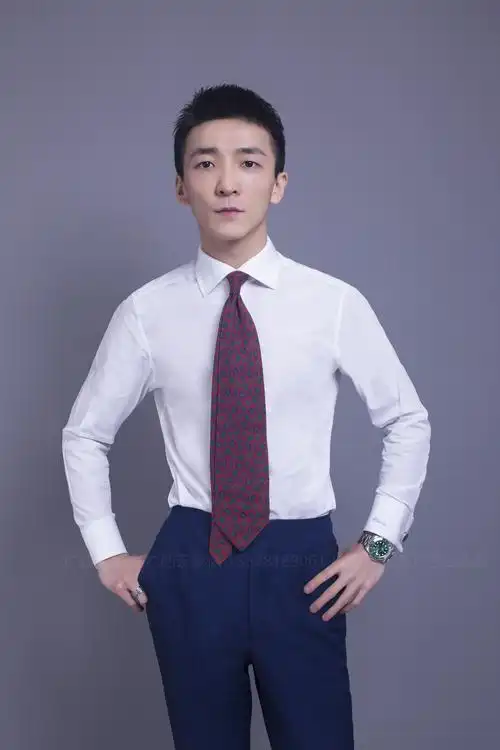 南宁商务海报半身形象照拍摄男士女士半身肖像照摄影