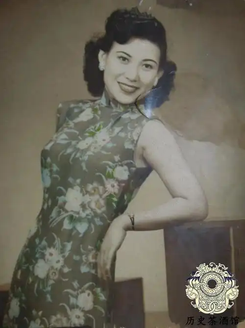 身穿旗袍的民国美女老照片图五出身烟花之地图七女人味足
