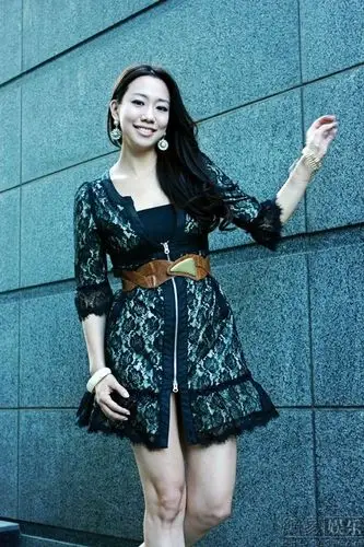 吴辰君最新写真 (图)