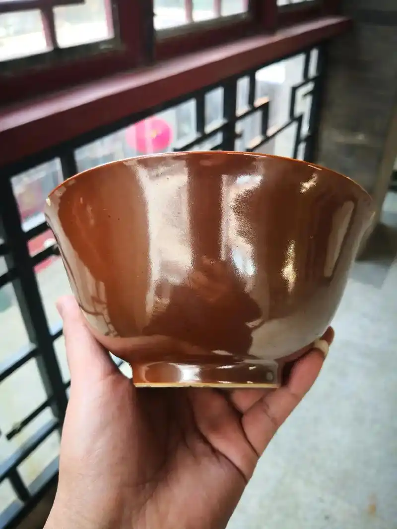 乾隆～紫金釉大碗(单色釉的天花板)#古玩瓷器推荐 #让文物抖 - 抖音