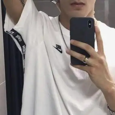 男生部位上半身头像