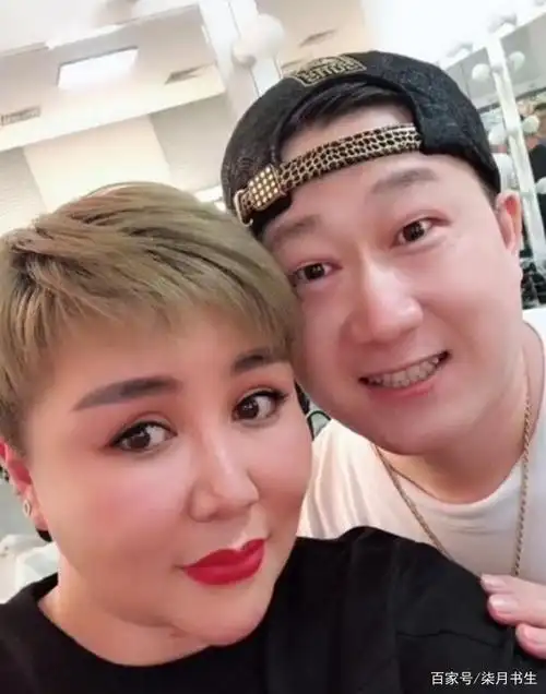 不料这时候张鹤伦遇到了他人生中的第一个贵人,那就是郭德纲的老婆