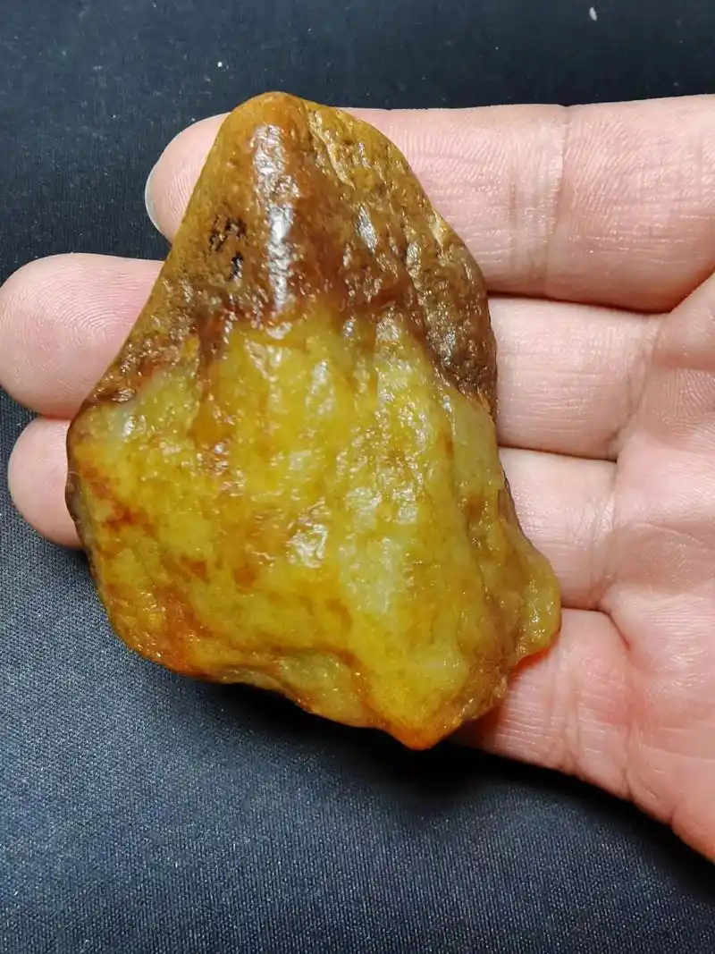 河磨玉原石有啥用?雕刻成品来告诉你#美石分享 #以石会友 # - 抖音