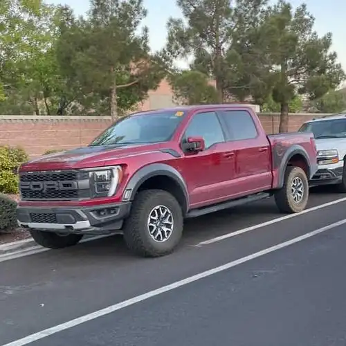 索罗德的劲敌 越野范的皮卡 全新福特f-150猛禽街拍