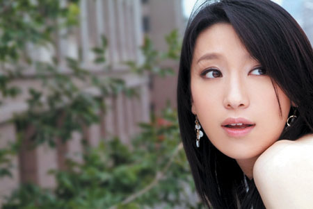 《蔡李佛》开机 王佳音替林志玲演女一号