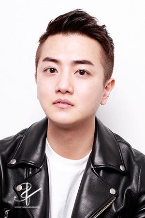 脸胖的男生发型设计 胖圆脸男生发型图片(2)