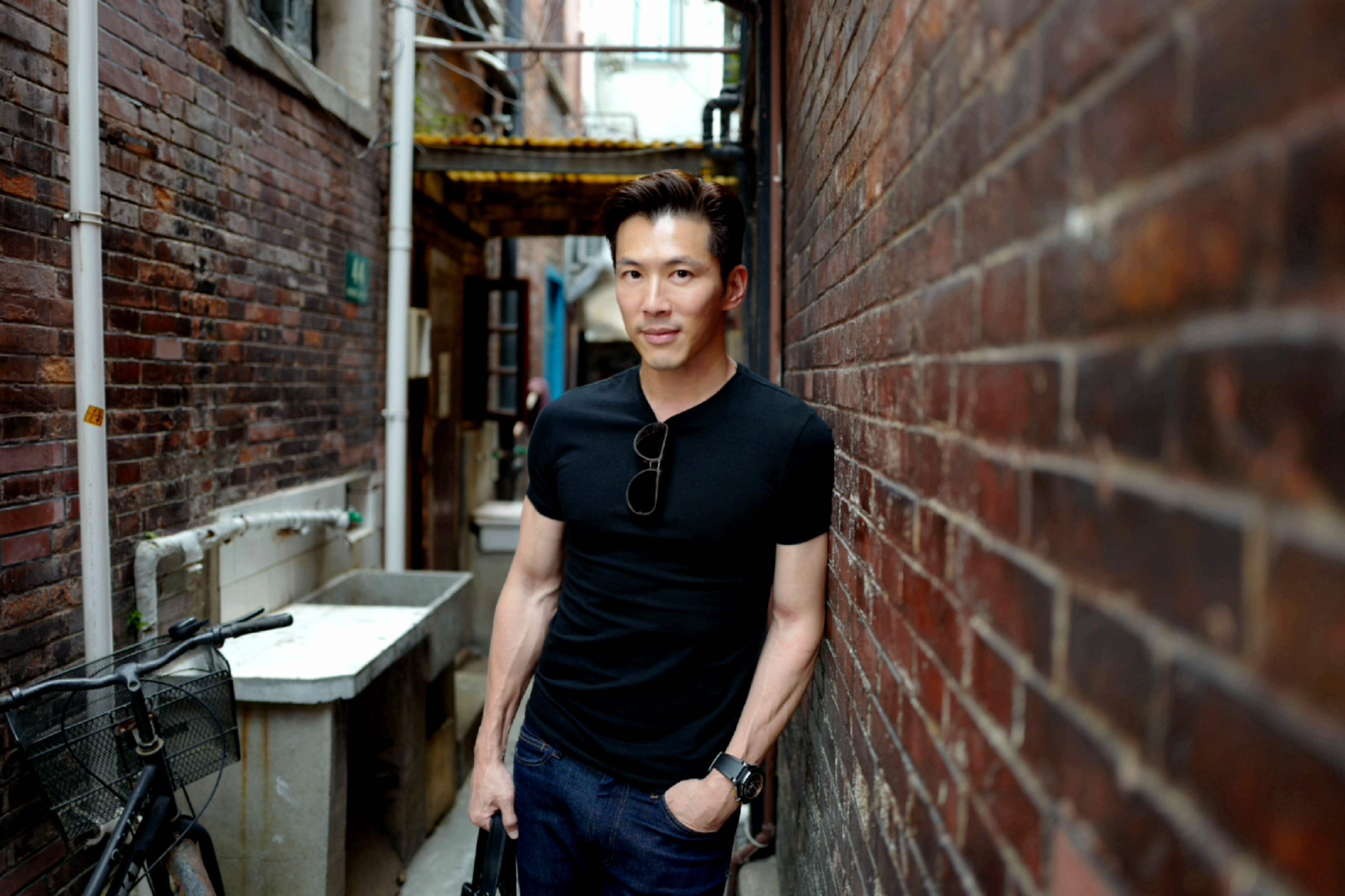 p>黄少祺(eric huang),原名黄铭良,1971年7月6日出生于台湾省,中国